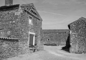 Iconographie - Reste du porche du Grand Logis