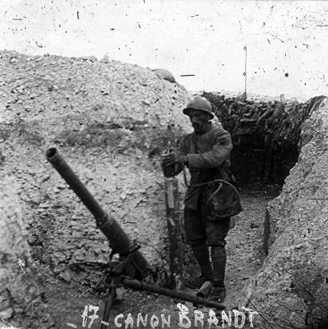 Iconographie - Un canon Brandt