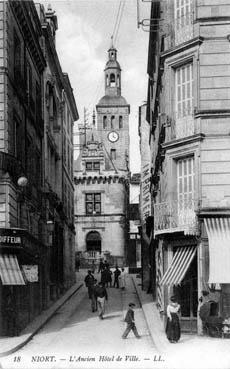 Iconographie - L'ancien Hôtel de Ville