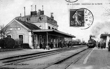 Iconographie - Intérieur de la gare