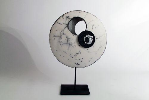 Iconographie - Eclise de lune, de Roselyne Montassier, artiste sculpteur d'argile
