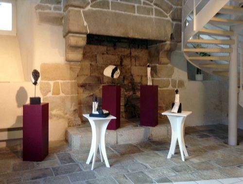 Iconographie - Exposition de Roselyne Montassier, artiste sculpteur d'argile