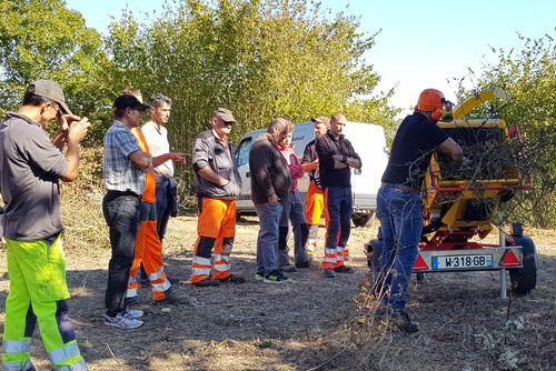 Iconographie - Formation lors de la livraison d'un broyeur