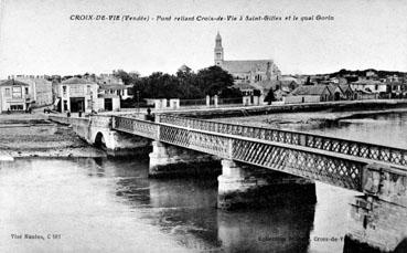 Iconographie - Pont reliant Croix-de-Vie à Saint-Gilles et le quai Gorin