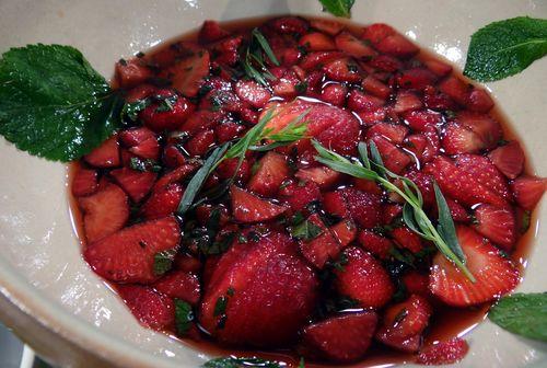 Iconographie - Soupe de fraises aux herbes, selon Jean-Pierre Pouvreau