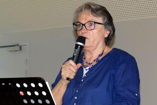 Iconographie - Ghislaine Clavier lors du lancement du livre Grand-lieu en chansons