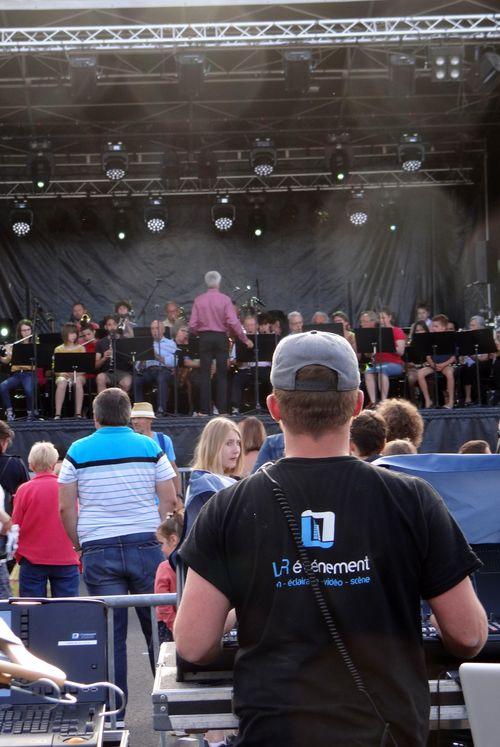 Iconographie - Vibrato à fête de la Saint-Jean