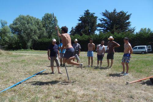 Iconographie - Formation au saut à la ningle au Champ Martin