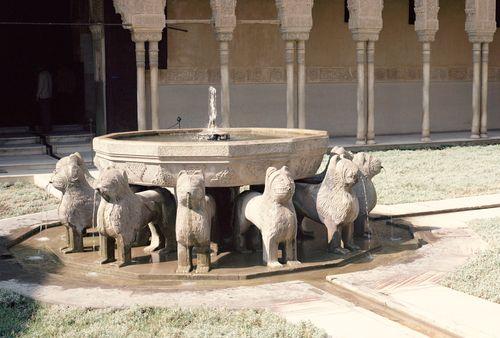 Iconographie - Grenade - Alhambra - Cour des Lions