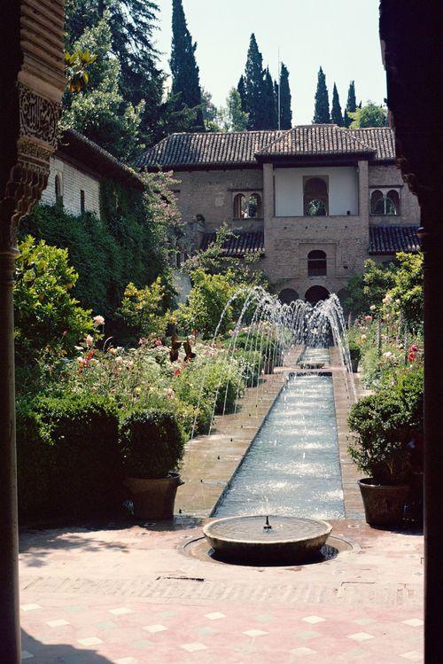 Iconographie - Grenade - Alhambra - Patio de la Alberca