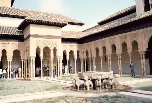 Iconographie - Grenade - Alhambra - Cour des Lions