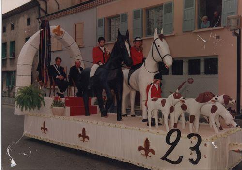 Iconographie - Le char du Roi en 1990,