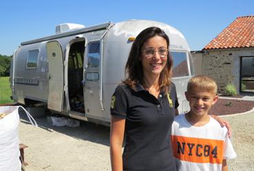 Iconographie - Nadége Donné et son épicerie ambulante épistream