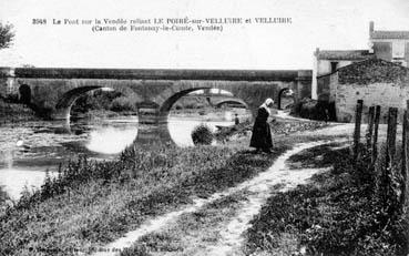 Iconographie - Le pont reliant Le Poiré et Velluire sur la Vendée