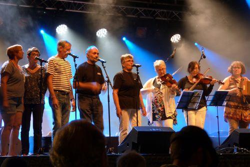 Iconographie - Fête de la Saint-Jean - Elèves du CMDT Arexcpo