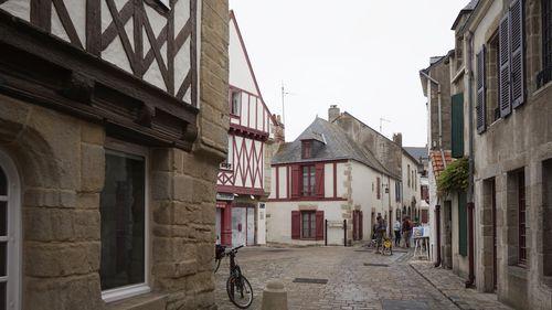 Iconographie - La rue Saint-Yves