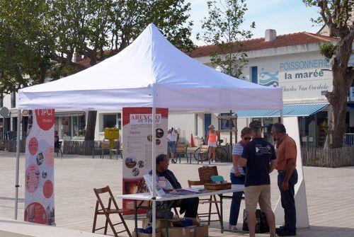 Iconographie - Fête de la Saint-Jean - Stand librairie Arexcpo