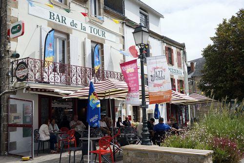 Iconographie - Terrasse du Bar de la Tour