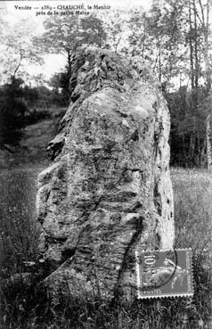 Iconographie - Menhir près de la petite Maine