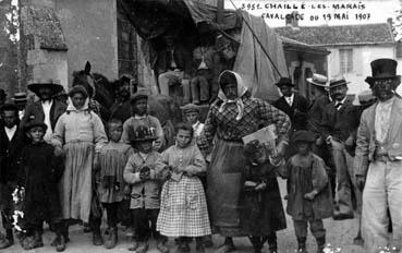 Iconographie - Fête à Chaillé-Les-Marais - Cavalcade du 19 mai 1907