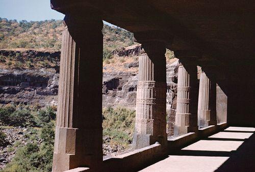 Iconographie - Vallée du Maharashtra Ajanta Ellora 