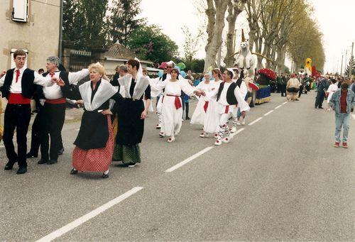 Iconographie - Les danseurs au corso