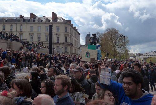 Iconographie - Carnaval de Nantes - La foule quai Cerneray