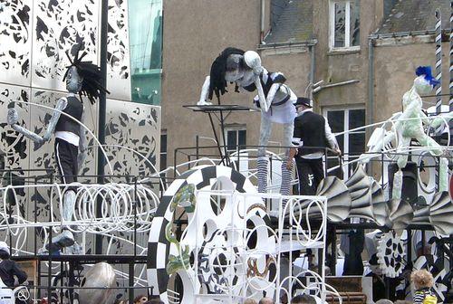 Iconographie - Carnaval de Nantes - char 'Des Arts So Nantes'