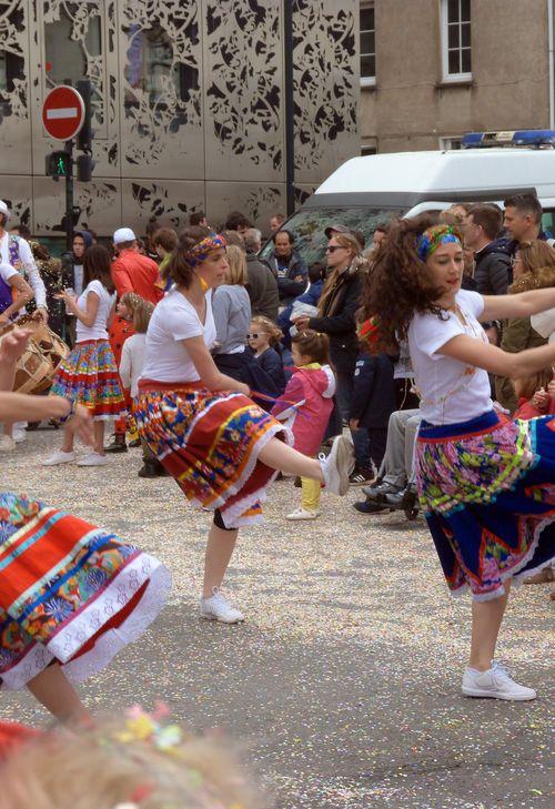 Iconographie - Carnaval de Nantes - danseuses de Macaiba