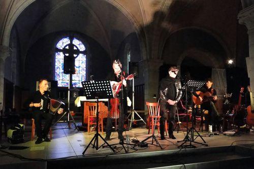 Iconographie - Arbadétorne en concert Chantons Nau à pleinte tête