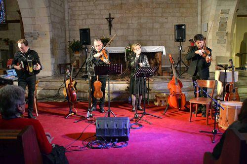 Iconographie - Arbadétorne en concert Chantons Nau à pleinte tête