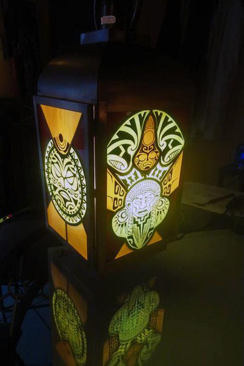 Iconographie - Lanterne fabriquée à l'atelier Verre curieux