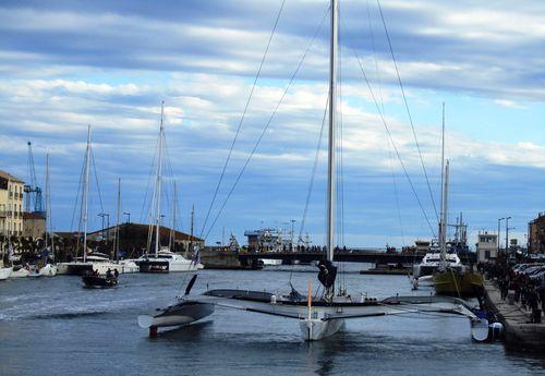 Iconographie - Escale à Sète - Trimaran