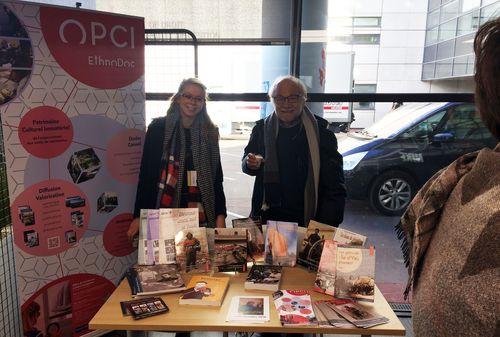 Iconographie - Colloque d'Angers - Le stand OPCI