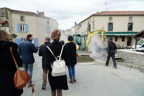 Iconographie - Le maire et les acteurs des Petites Cités de Caratère