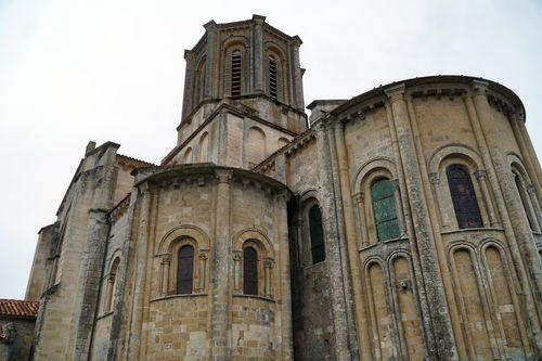 Iconographie - L'abside de l'église du XIIe siècle