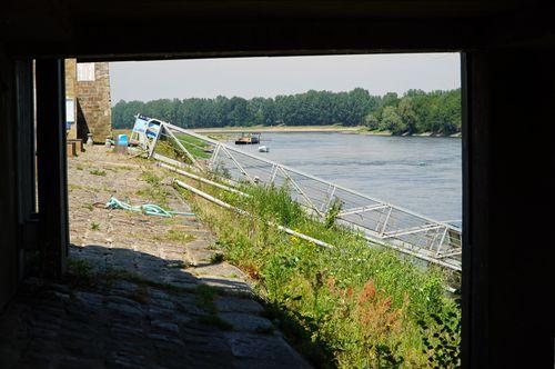 Iconographie - Sous le pont haubané