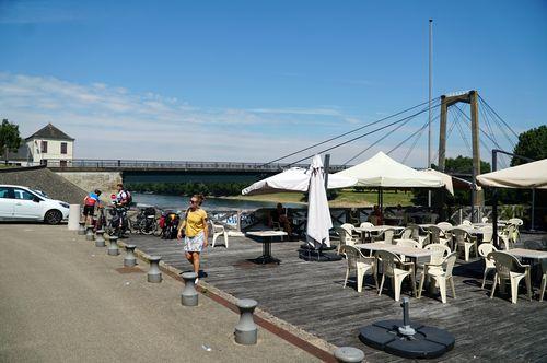 Iconographie - La terrasse de l'Hostellerie de la Gabelle