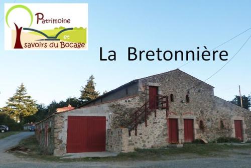 Iconographie - La Bretonnière, la grange-étable