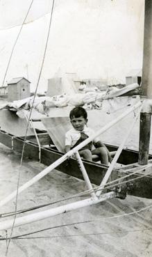 Iconographie - Char à voile provenant du Nord sur la plage