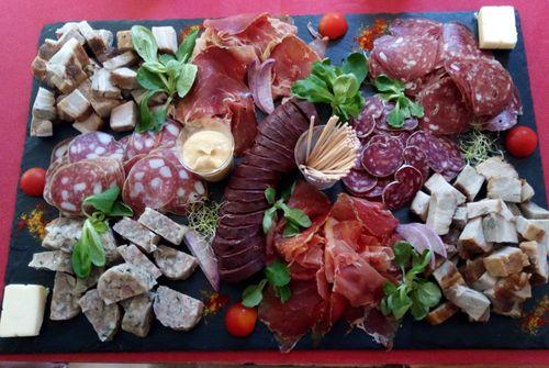 Iconographie - Ardoise de charcuterie, de la charcuterie Charrier