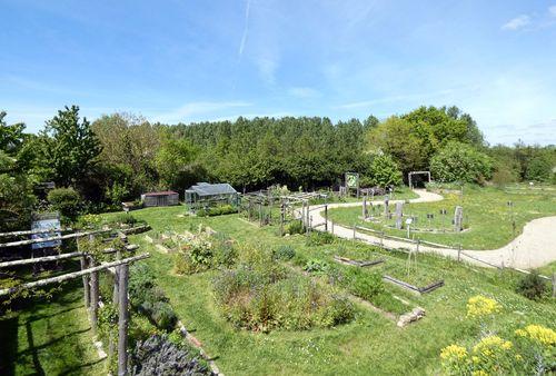 Iconographie - Potager à la Maison des libellules