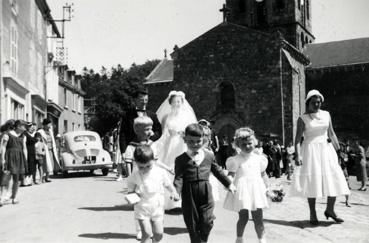 Iconographie - Cortège de la noce Mignen-Bénéteau