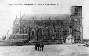 Iconographie - L'église et place Jeanne d'Arc