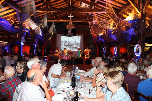 Iconographie - Repas spectacle Partons la mer est belle au Poucton