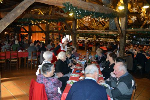 Iconographie - Repas spectacle Dine din don au Poucton