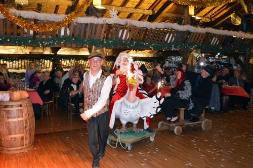 Iconographie - Repas spectacle Dine din don au Poucton