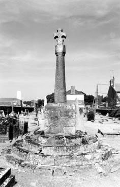 Iconographie - Croix hosannière au cimetière