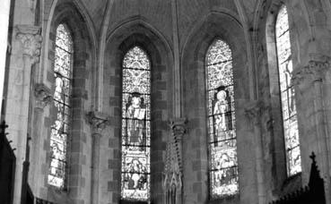Iconographie - Choeur de l'église, les vitraux