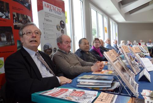 Iconographie - Stand Arexcpo au salon du livre